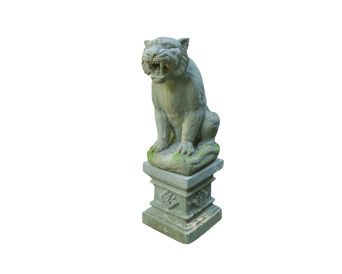 Patung Macan Bambu (Bamboo Tiger Statue)